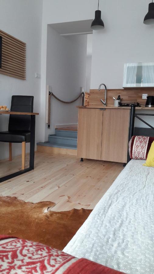 Gdynia, Sea Shell - Czarujacy, Dyskretny Loft Dla Pary Z Parkingiem - Blisko Dzikiej Plazy I Centrum Luaran gambar